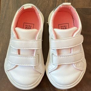 Baby Gap Baby/Toddler Girl White Sneakers👟